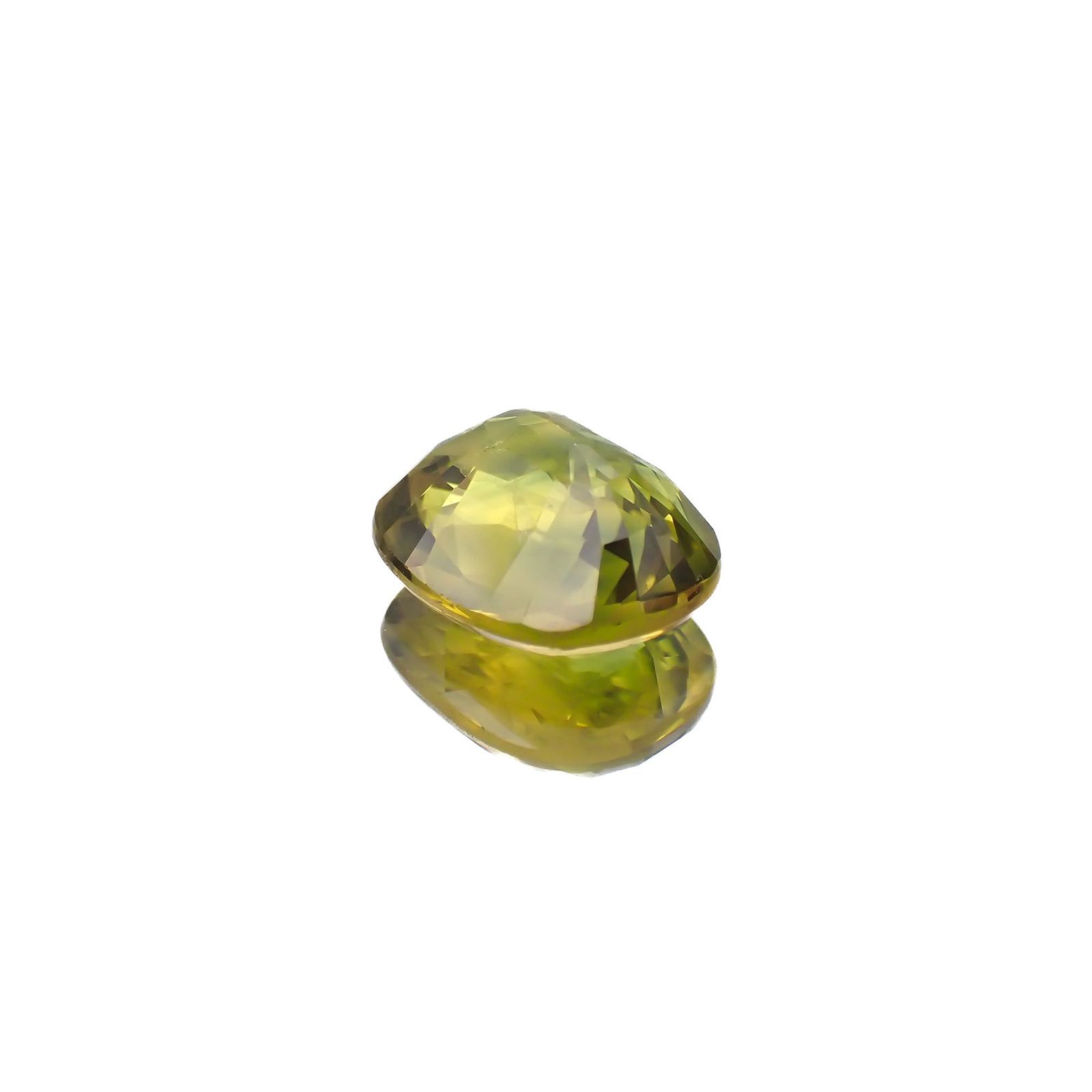 パーティカラーサファイア(宝石名パーティカラード・サファイア)タイ産 4.64ct 識別済[220717133]11.2x9mm前後