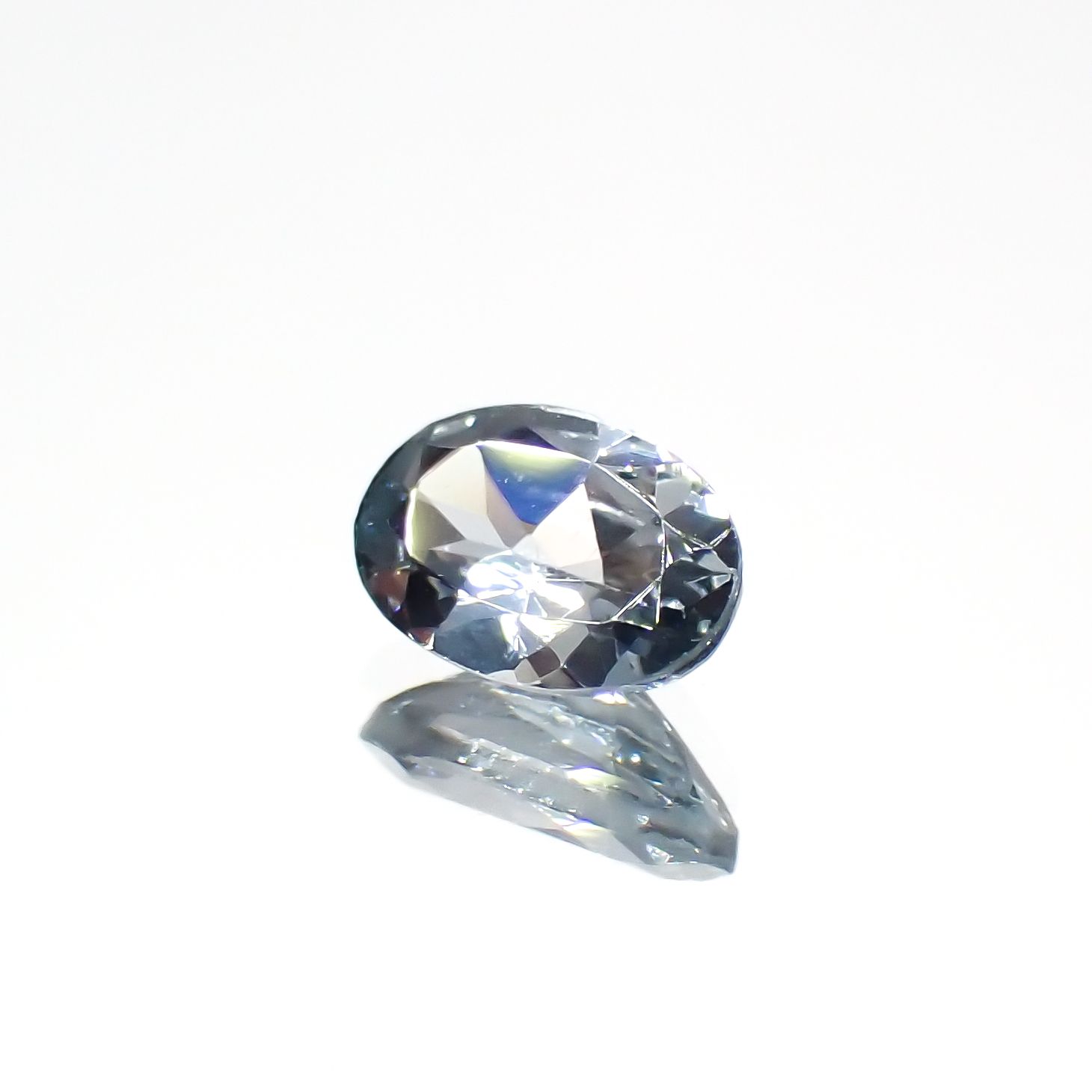 グレースピネル タンザニア産 0.49ct[230421545]5.9x4mm前後
