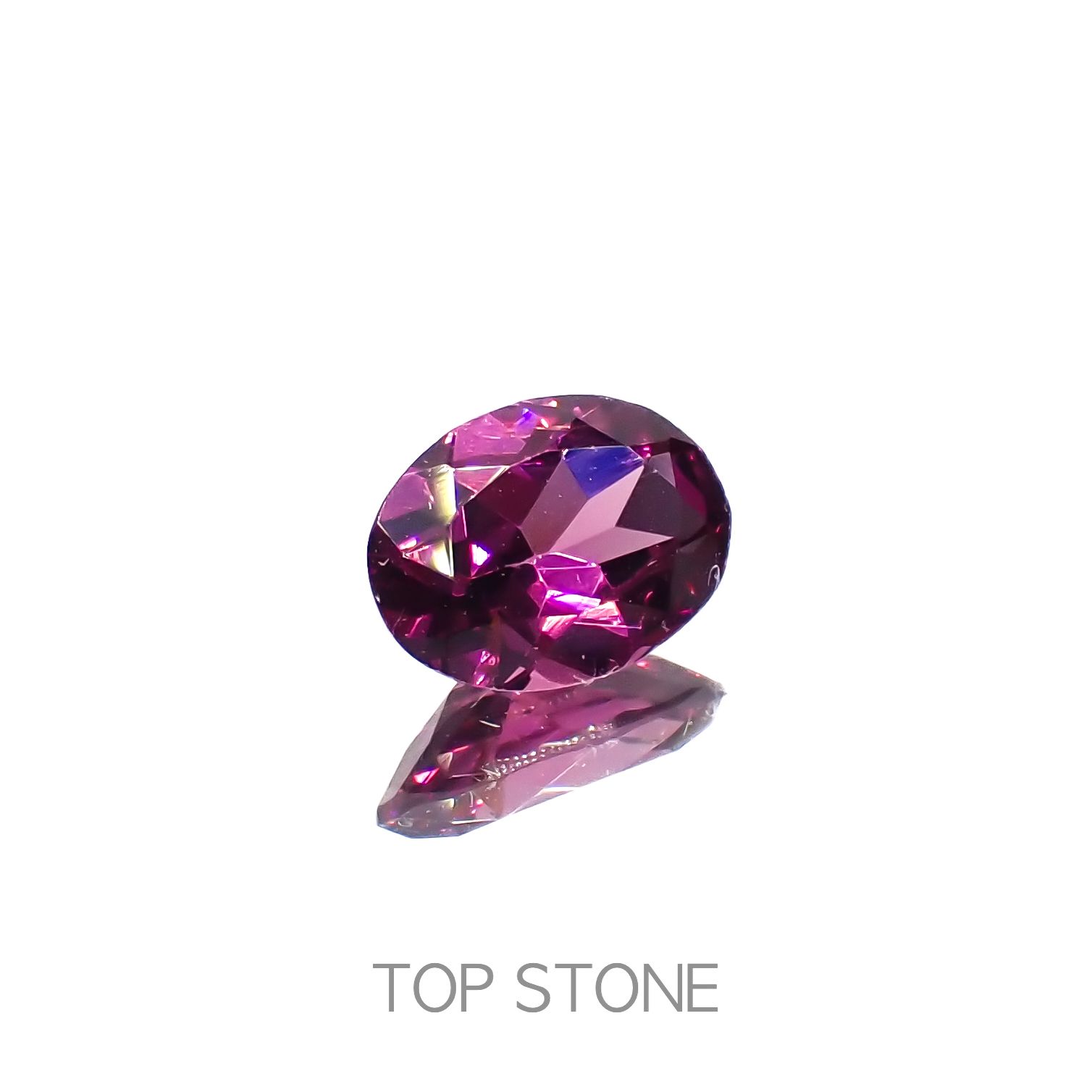 ロードライトガーネット(宝石名ロードライト・ガーネット)ブラジル産 0.85ct 識別済[230220397]7.1x5.1mm前後