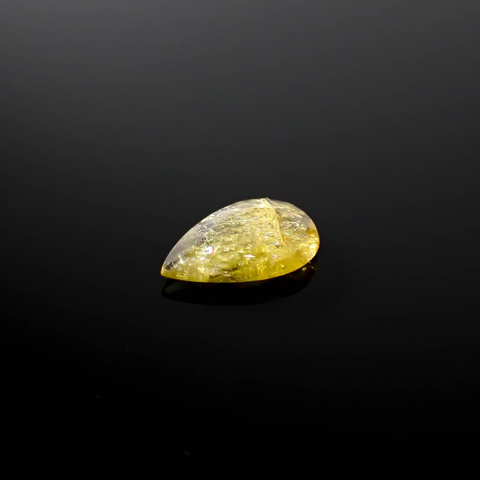 ◇リバーシブル◇イリデッセンスクロムトルマリン(宝石名トルマリン)ケニア産 1.00ct 識別済[240928937]10.4x7mm前後