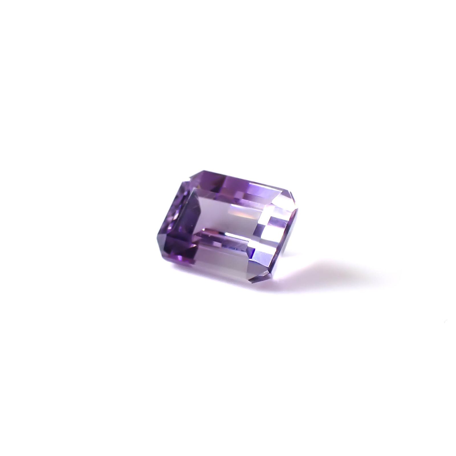 アワーグラスアメジスト モロッコ産 1.63ct / 8x6.1mm前後 [251031282]