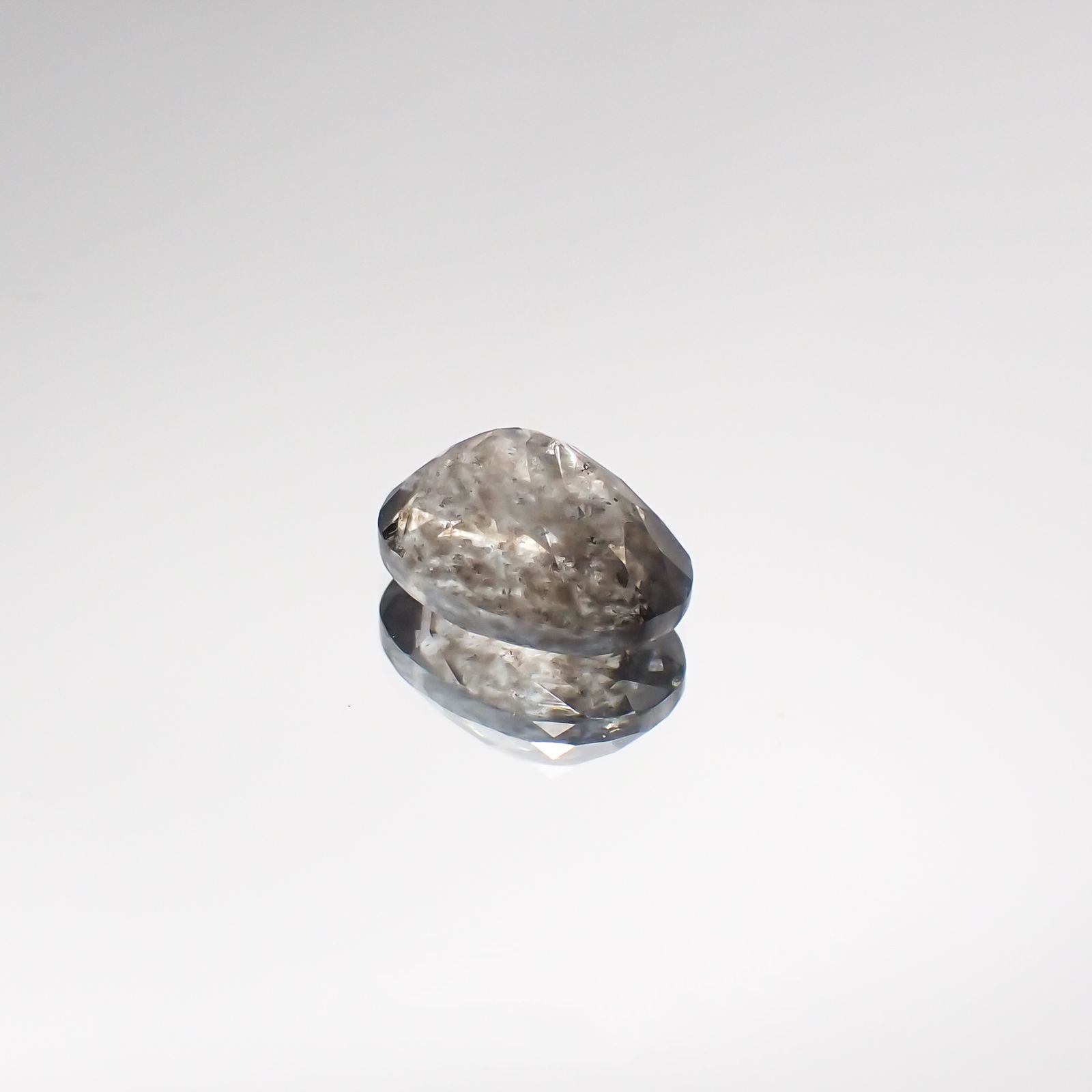 アベンチュリンアクアマリン(宝石名アクアマリン) ナイジェリア産 2.41ct 識別済[210712988]10×7.1mm前後