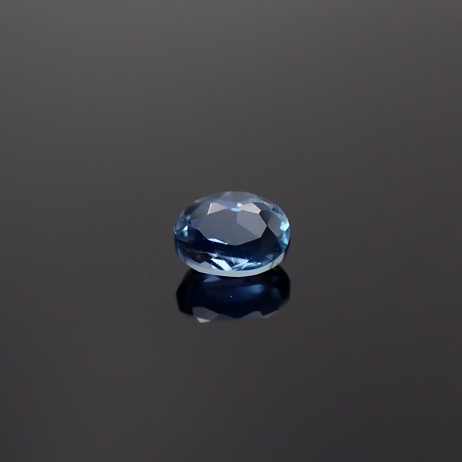 タトゥーアクアマリン ブラジル・ミナスジェライス州タトゥー鉱山産 0.20ct[240427177]4x3mm前後