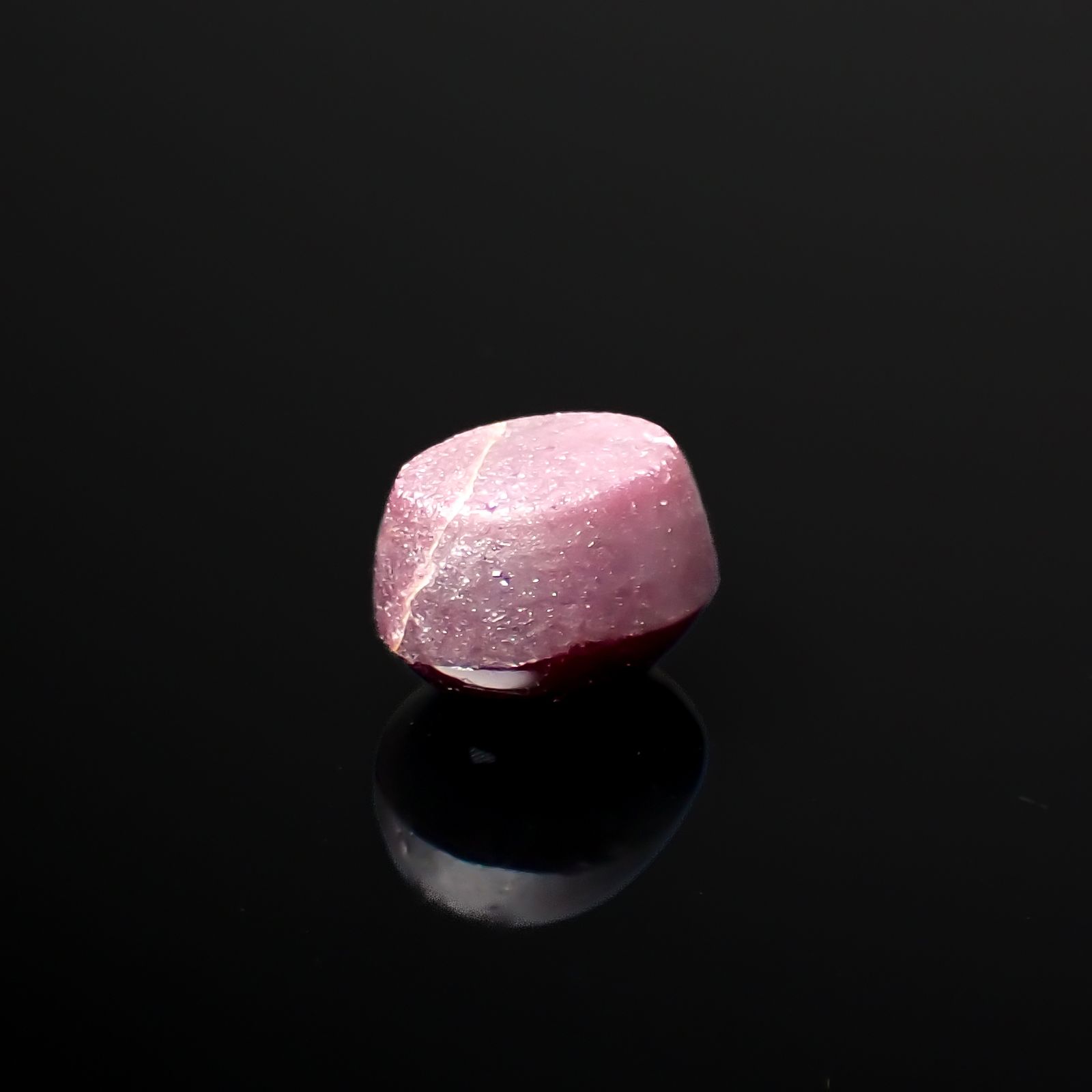 スタールビー インド産 3.85ct[230622403]8.3x6.6mm前後