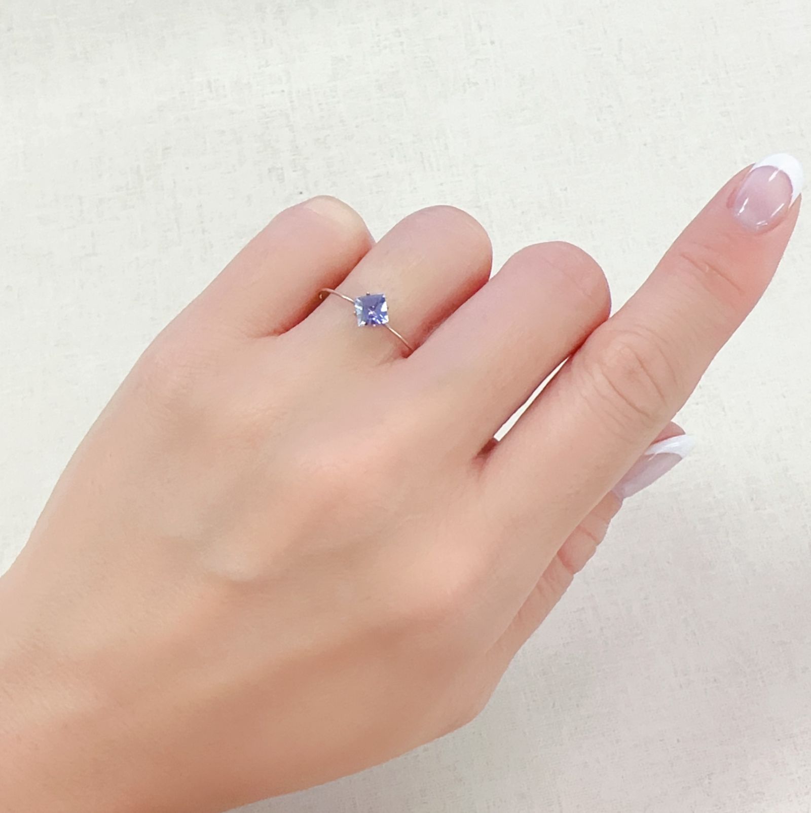 ◇プリンセスカット◇タンザナイト(宝石名タンザナイト)タンザニア産 0.46ct 識別済[230723011]4.5x4.5mm前後