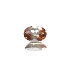 バイカラーアンダリュサイト(宝石名アンダリュサイト)スリランカ/マダガスカル産 0.74ct 識別済[220917584]7.1x4.9mm前後