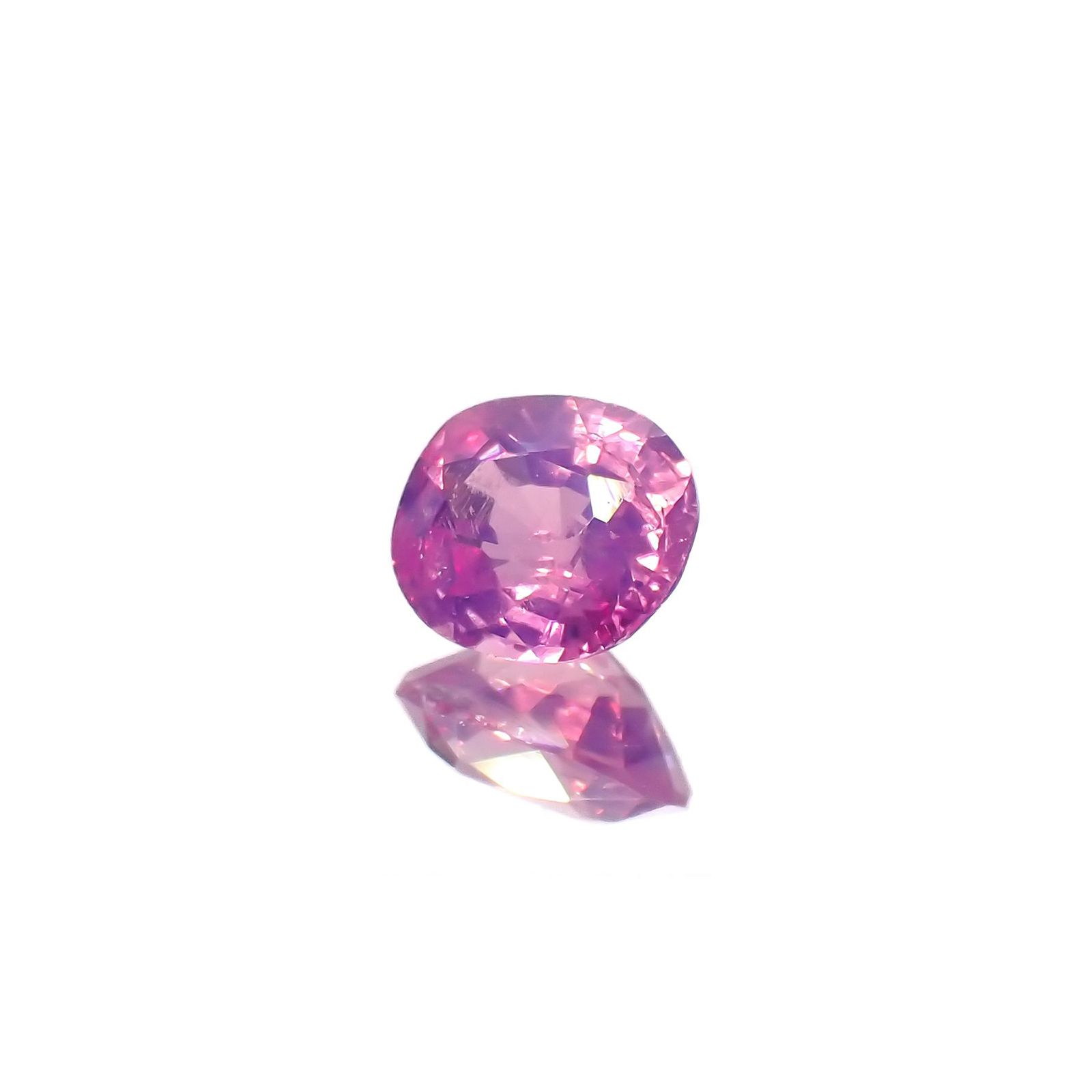 シルキーピンクサファイア 非加熱 ベトナム産 0.48ct[221219456]4.9x4.2mm前後