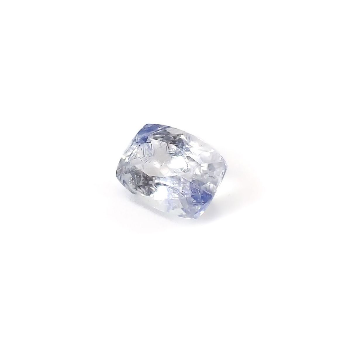 デュモルチェライトインクォーツ ブラジル産 0.89ct / 7.1x5.1mm前後 [260331854]