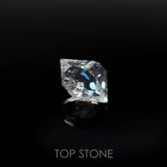 オイルインクォーツ 原石 パキスタン産 5.64ct[220917865]13.8x9.6mm前後