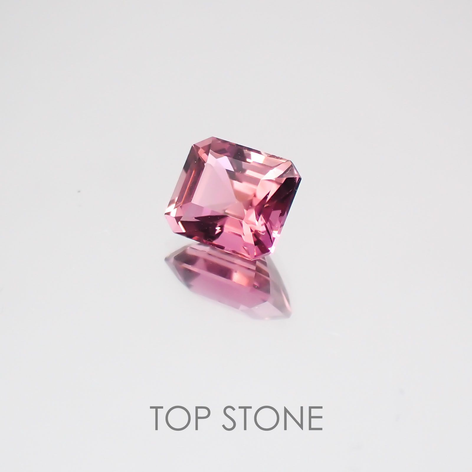 ピンクトルマリン パパラチャカラー ルワンダ産 ルース 1.03ct[21029979]6.1×5.3mm前後