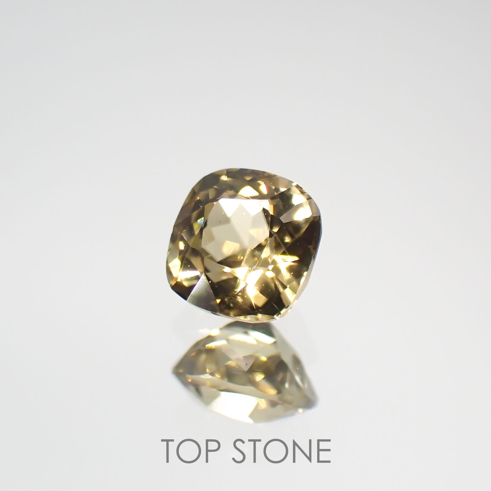 シンハライト スリランカ産 ルース 0.44ct[210910701]4.2×4.1mm前後