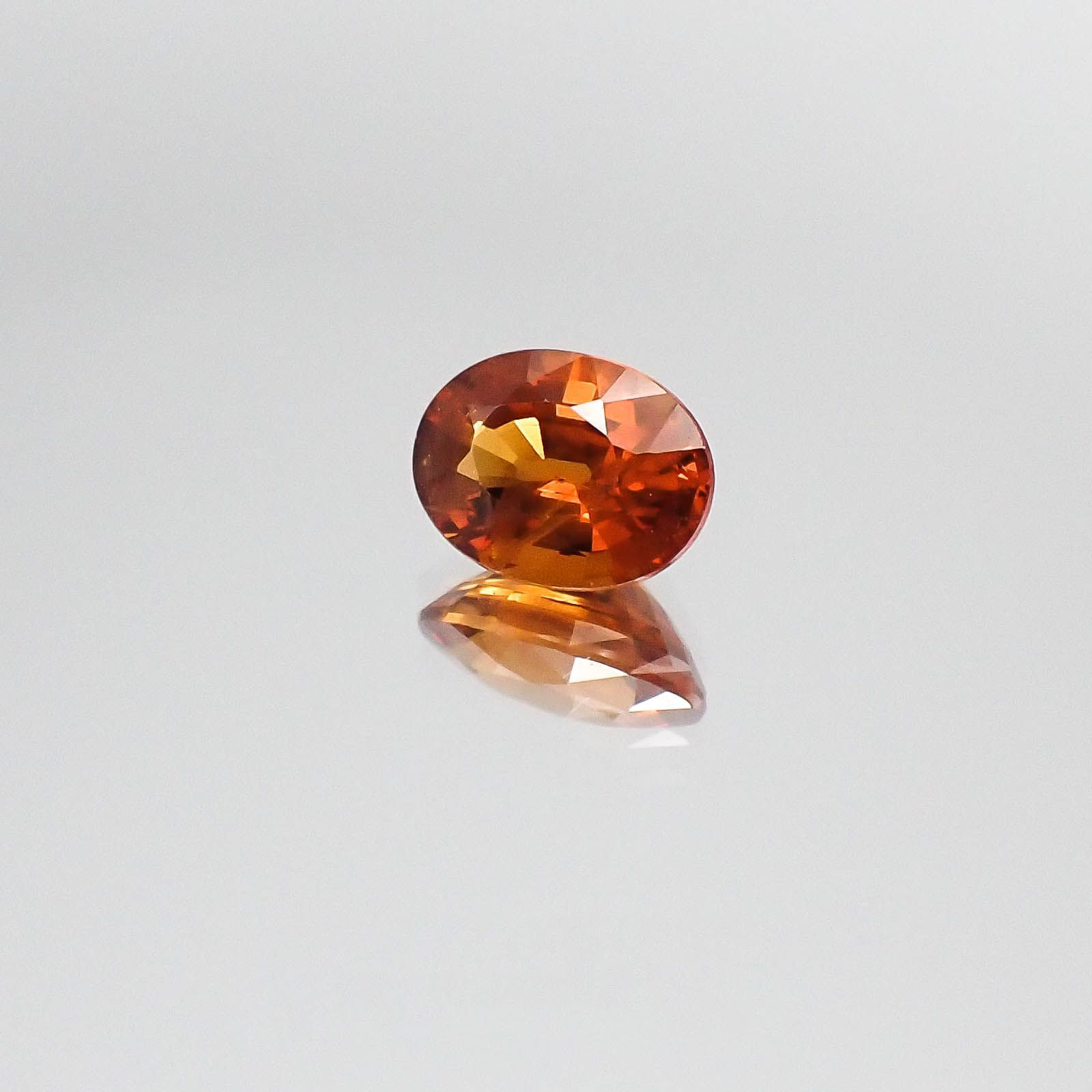 スペサルティンガーネット(宝石名スペサルティン・ガーネット)ナイジェリア産 1.15ct 識別済[230522156]7x5.2mm前後