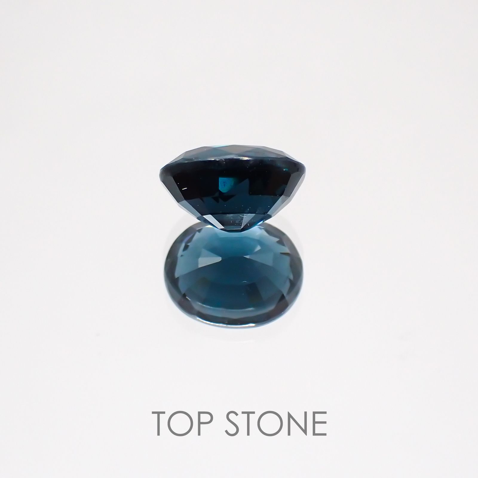 ブルースピネル スリランカ産 ルース 1.45ct[20129279]7.3×5.9mm前後