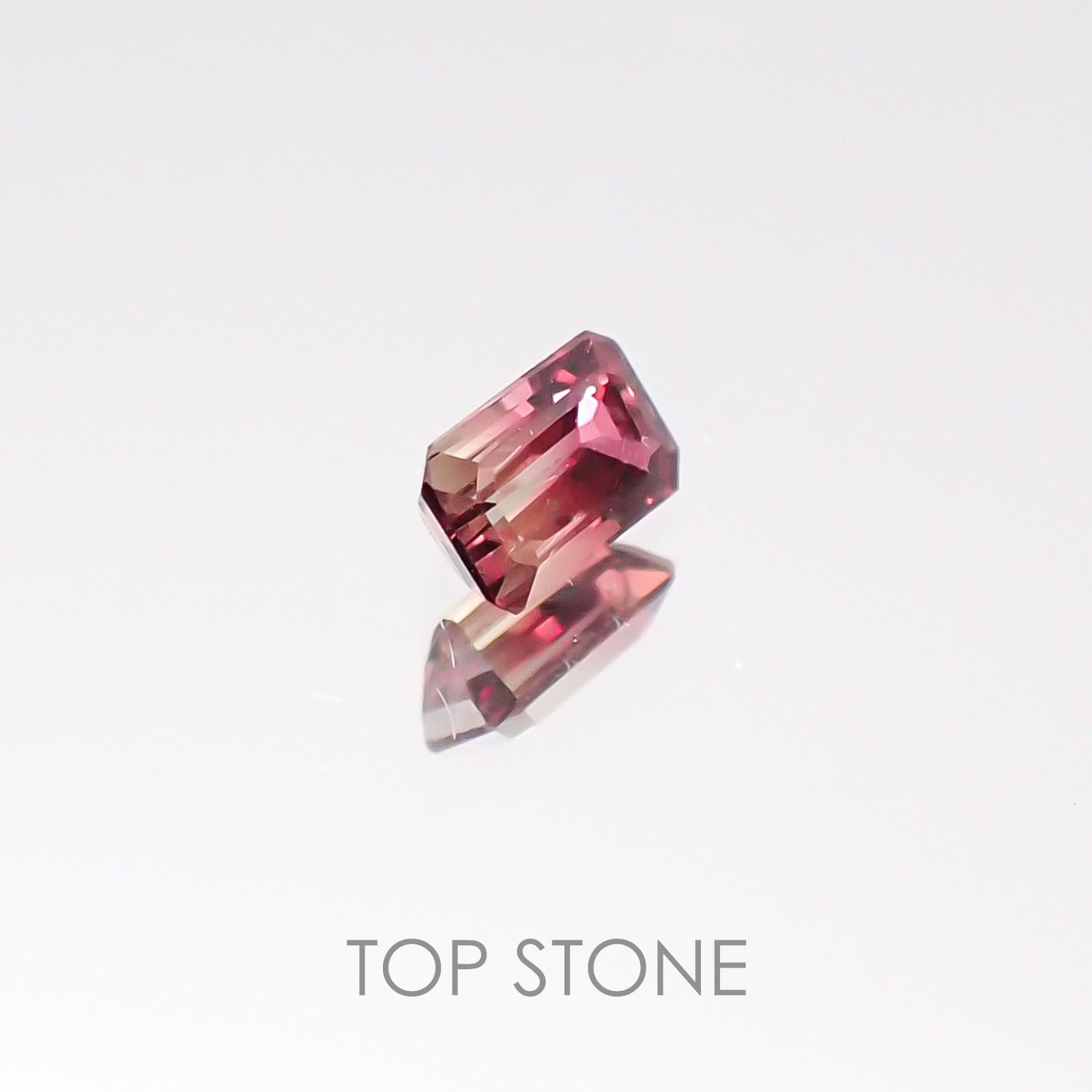 バイカラーサファイア タンザニア産 ルース 0.14ct[20106702]3.4×2.3mm前後