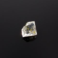 ◇カスタムペンタゴンカット◇オイルインクォーツ パキスタン産 0.33ct / 4.5x5.9mm前後 [231224726]