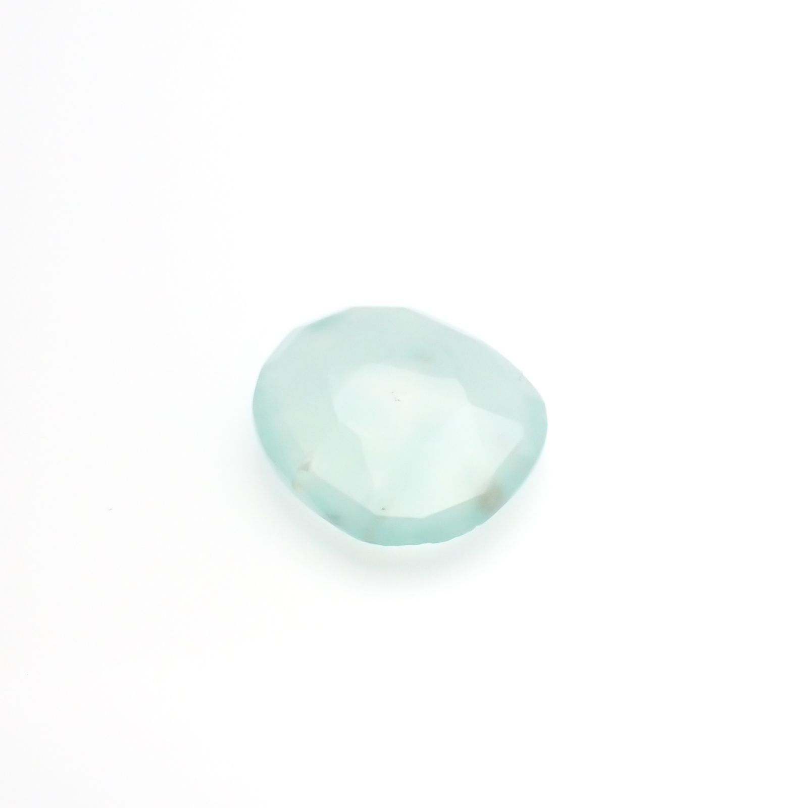 ◇フリーフォーム・ローズカット◇アクアプレーズ(宝石名ブルー グリーン・カルセドニー)南アフリカ産 2.38ct 識別済[231023788]11.1x9.7mm前後