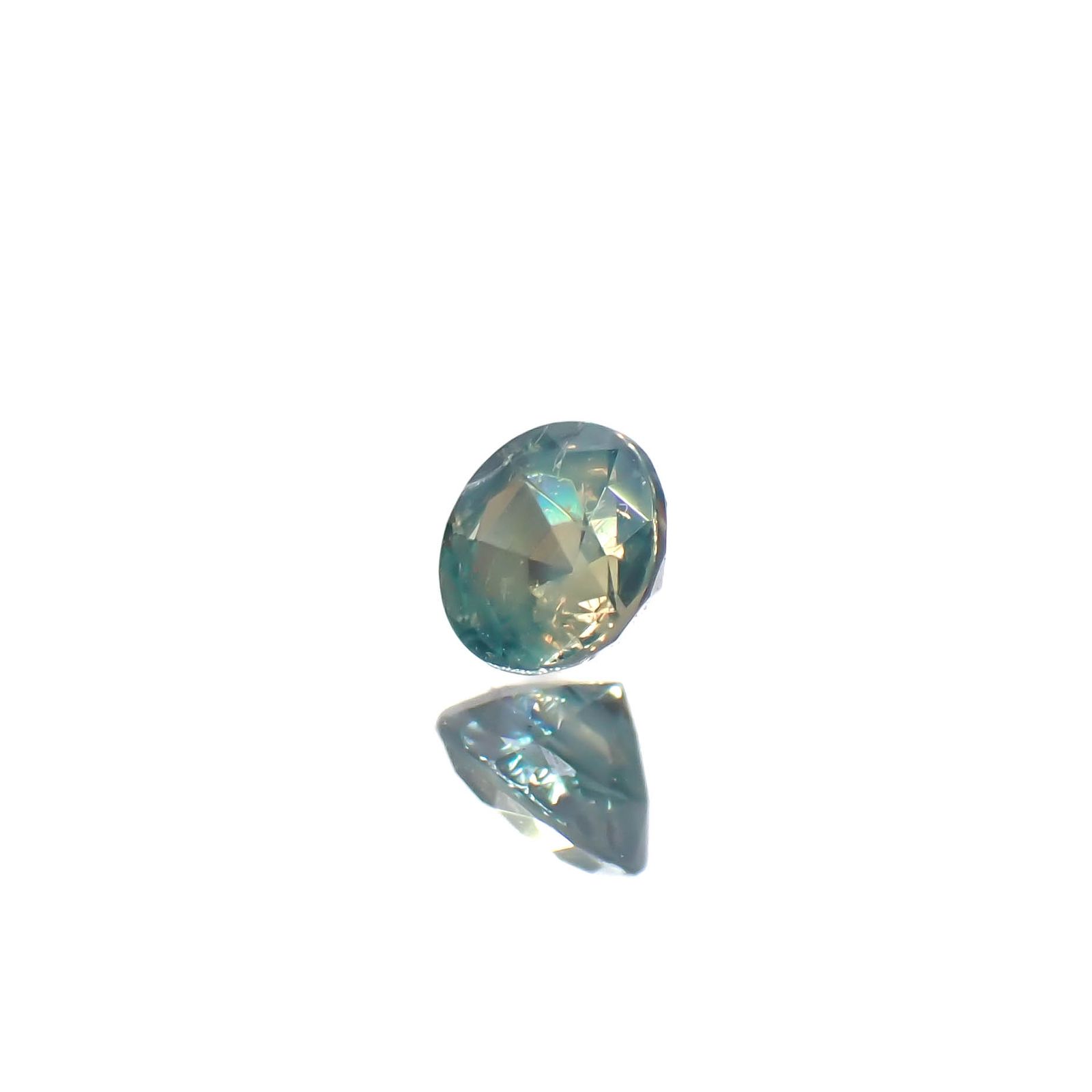 シルキーアレキサンドライト ブラジル・ミナスジェライス州ヘマチタ鉱山産 0.12ct[240627967]2.9x2.9mm前後