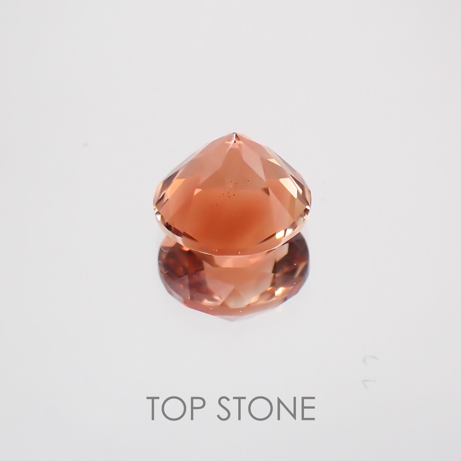 オレゴンサンストーン(宝石名ラブラドライト) アメリカ・オレゴン州産 1.27ct 識別済[210410383]7.1×7.1mm前後