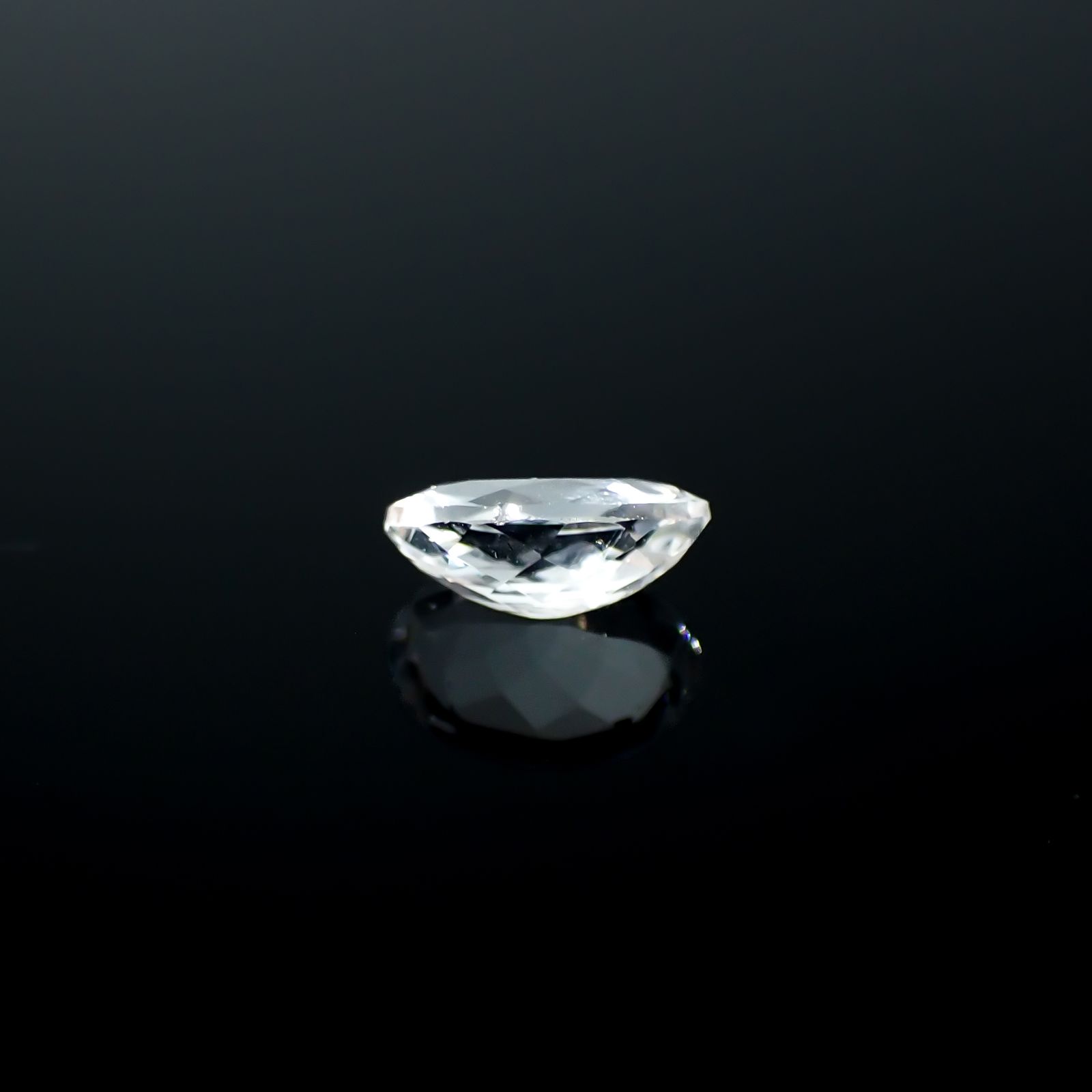 フェナカイト ブラジル産 0.82ct[240226276]7.4x5.3mm前後
