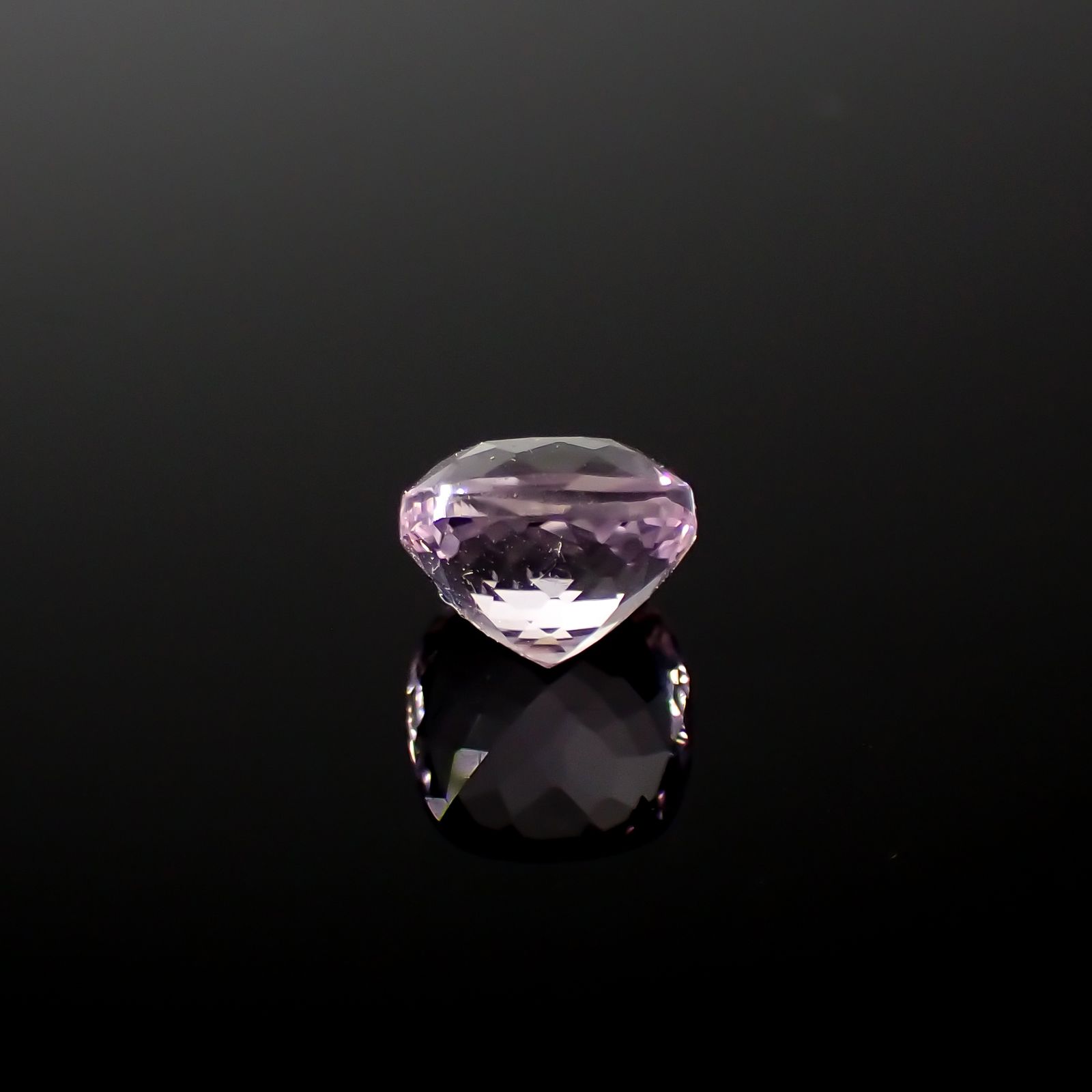 クンツァイト アフガニスタン産 1.98ct[240125360]7x7mm前後