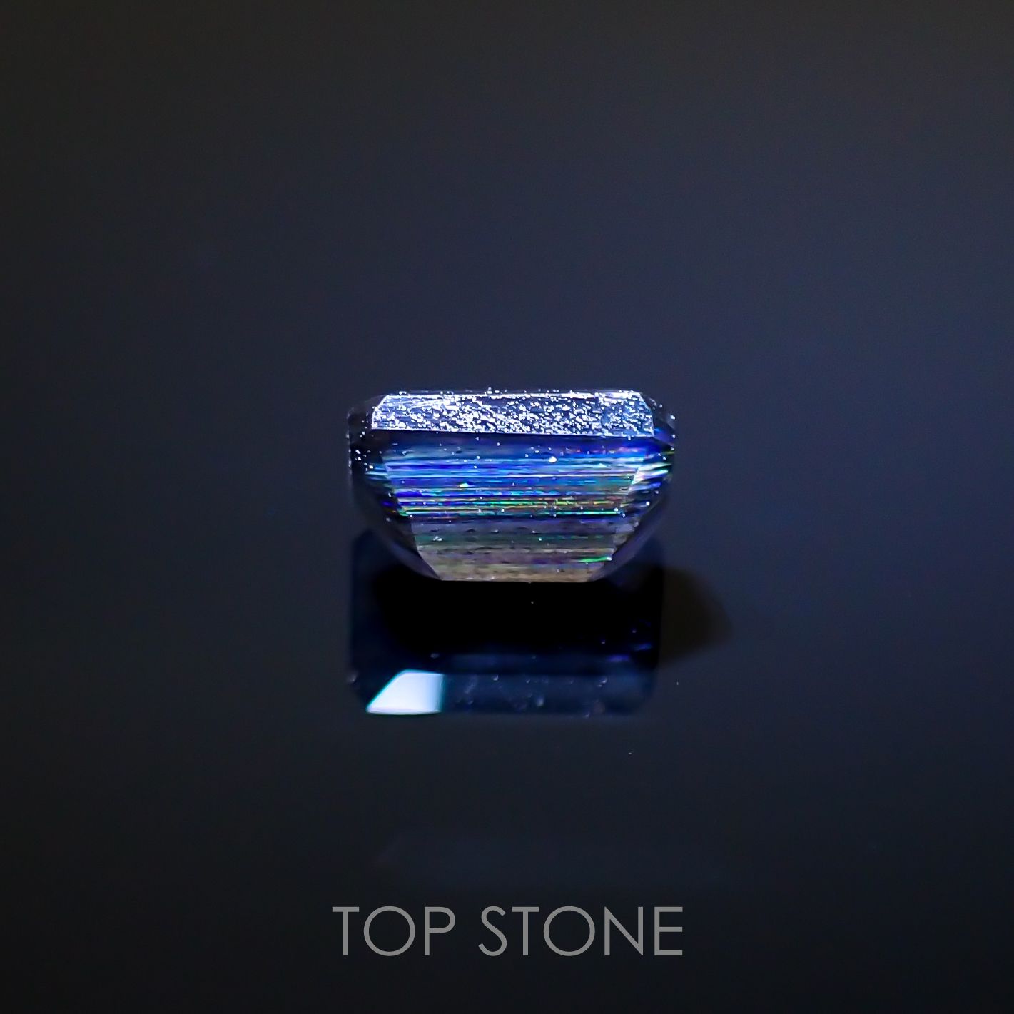 レインボースキャポライト ブラジル産 ルース 0.59ct[210711529]5.9×3.7mm前後