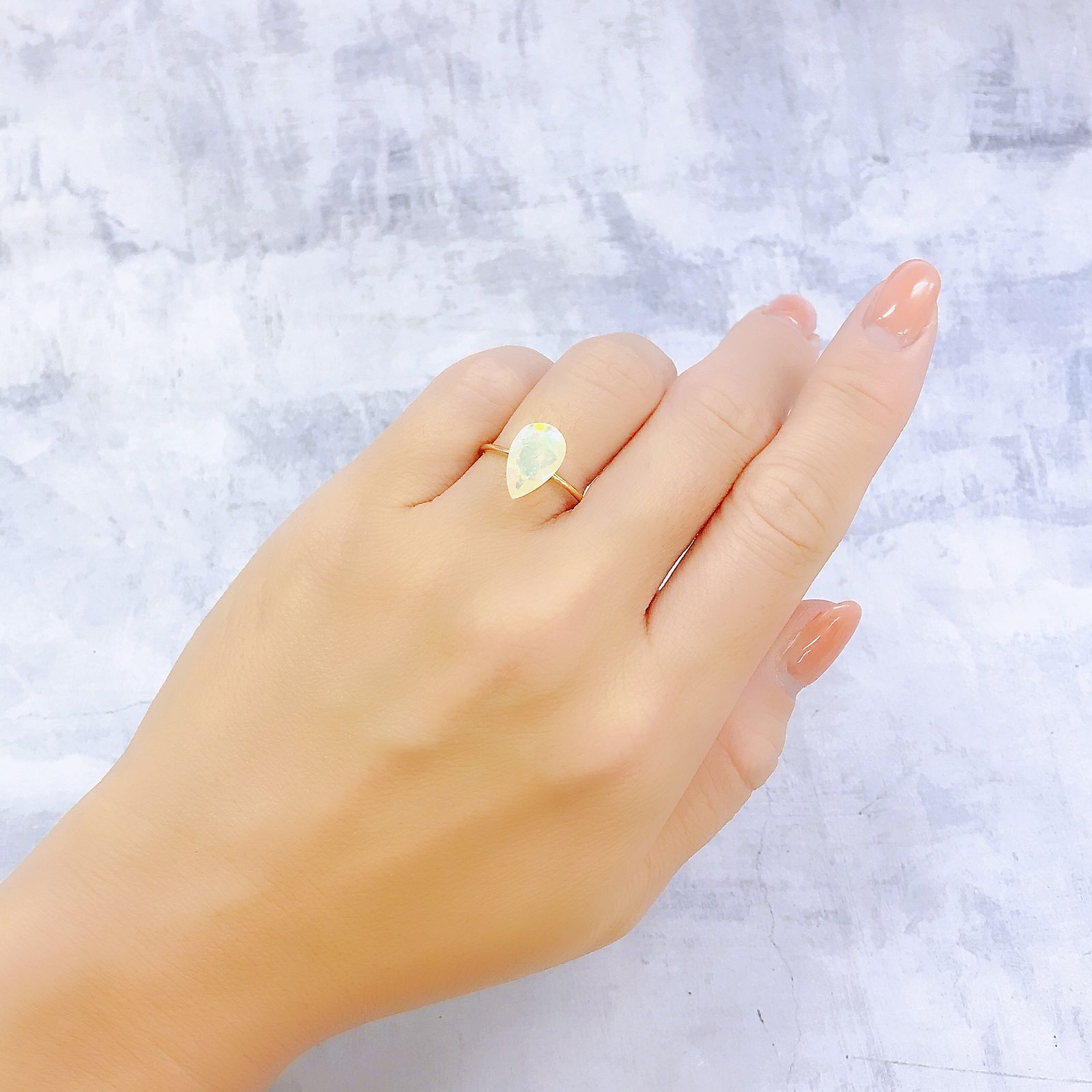 エチオピアオパール(宝石名オパール)エチオピア産 1.45ct 識別済[220917701]12x7.5mm前後