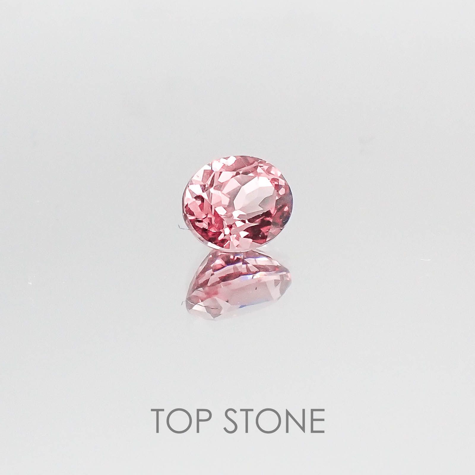カラーチェンジマラヤガーネット タンザニア産 ルース 1.18ct[20074274]6.4×5.4mm前後
