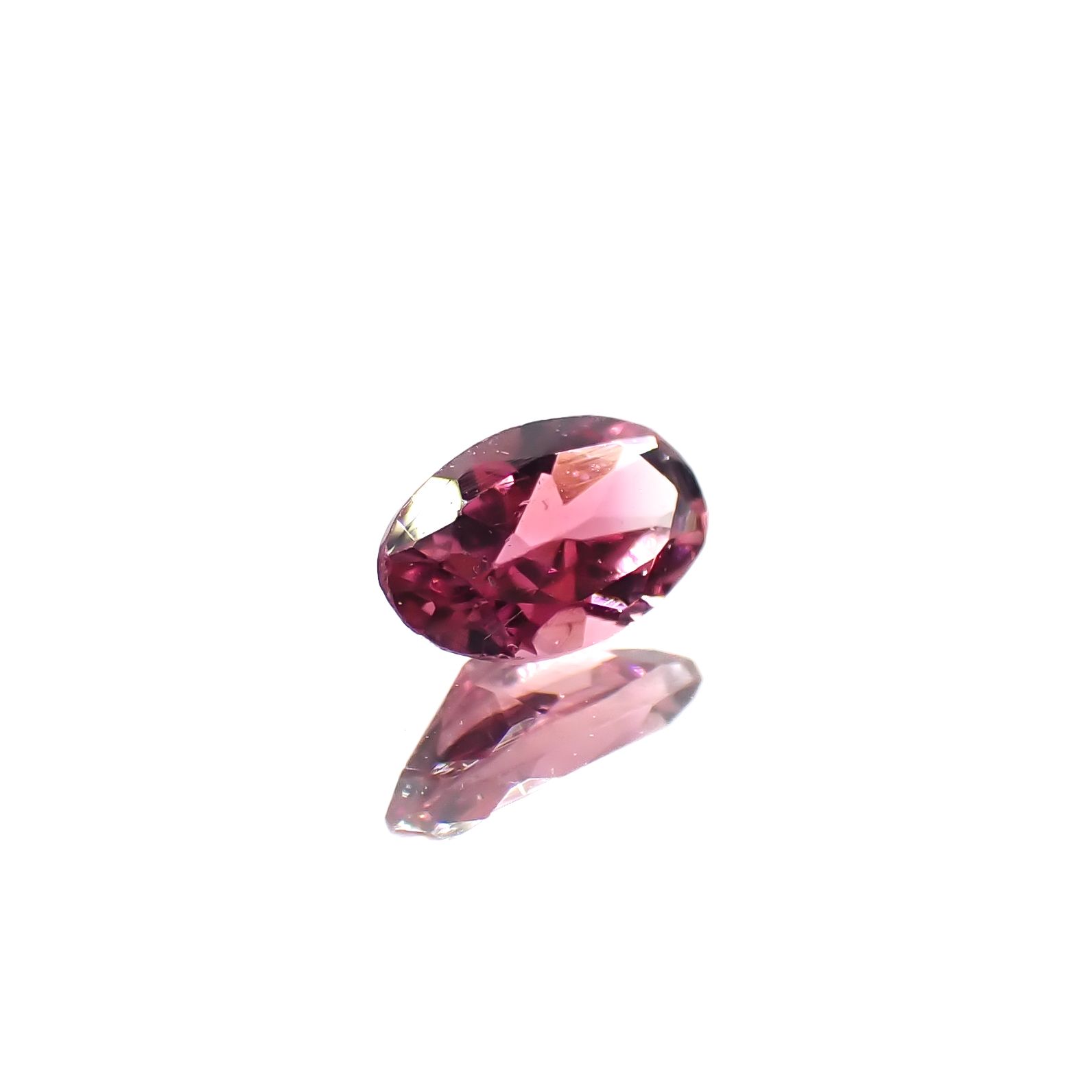 ピンクトルマリン ブラジル産 0.22ct[240929017]5.2x3.1mm前後