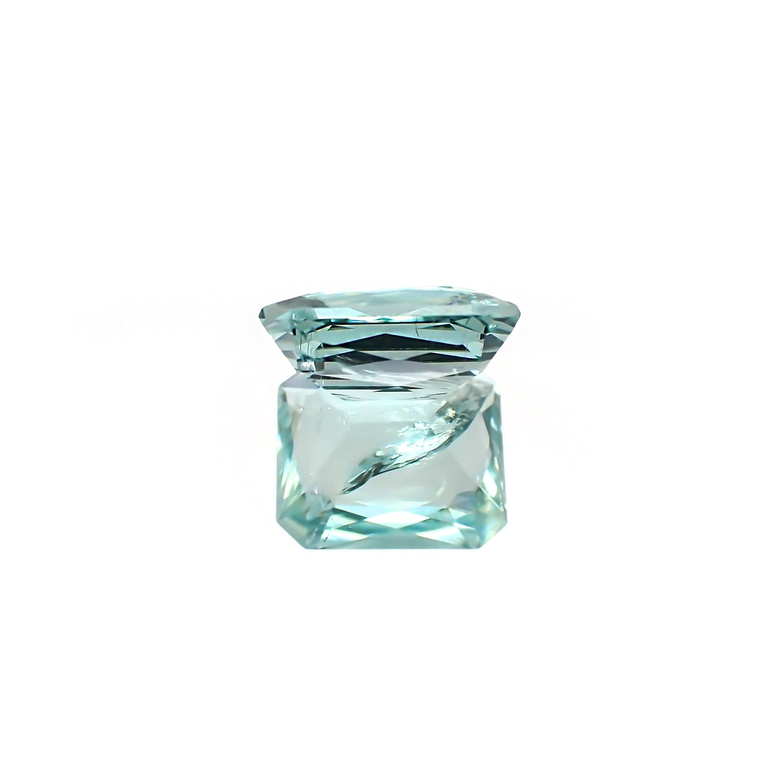 パライバトルマリン(宝石名トルマリン/別名パライバ・トルマリン) モザンビーク産 ソ付(宝貴協) 6.620ct / 12.5×10.9mm前後 [21049392]