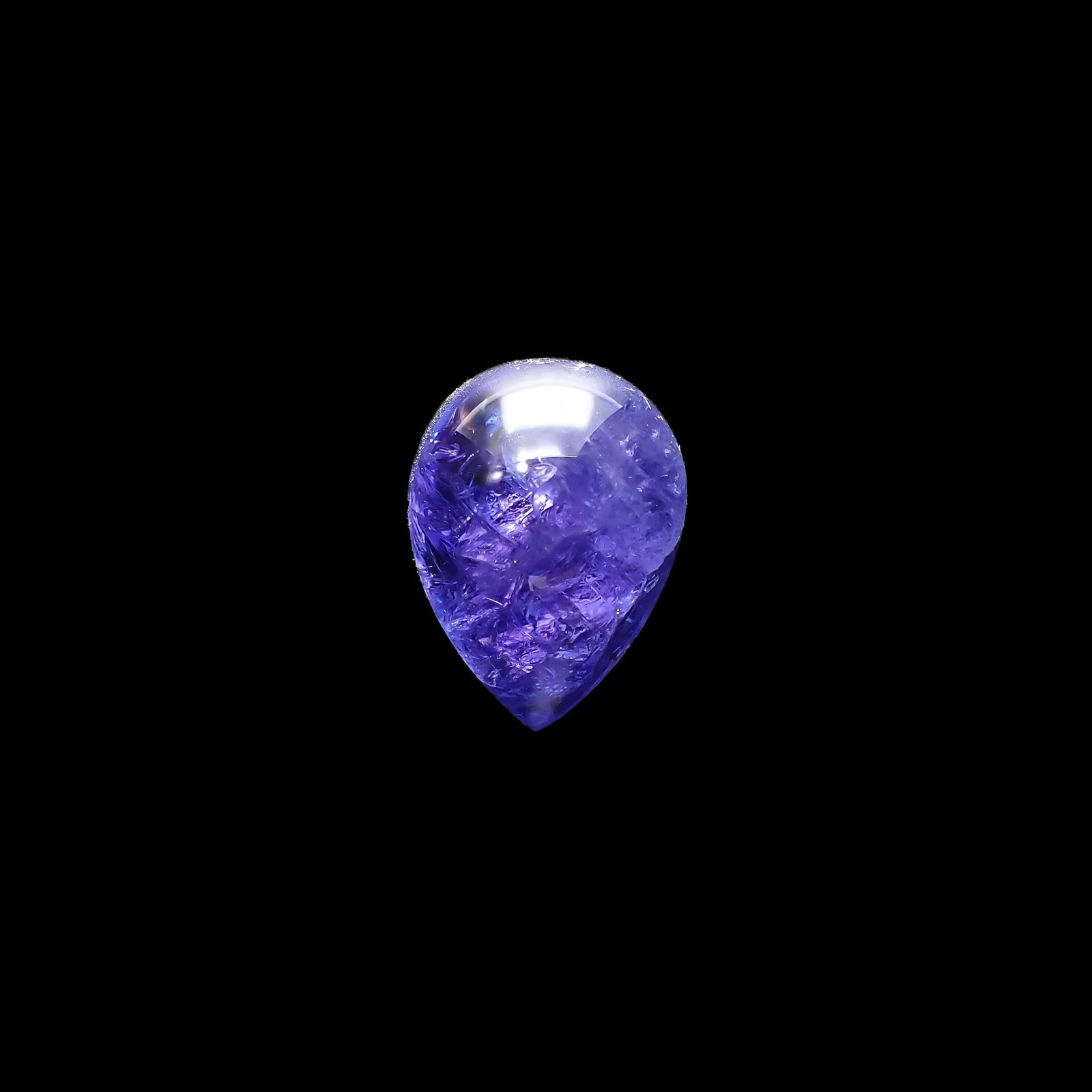 タンザナイト(宝石名タンザナイト) タンザニア産 14.94ct 識別済[210711858]17.5×13.1mm前後