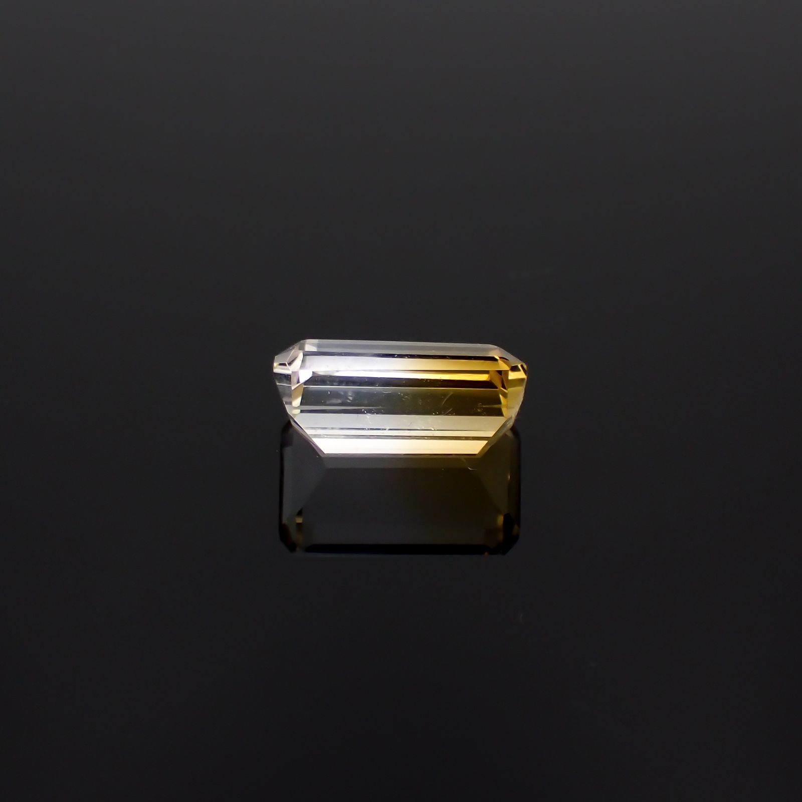 バイカラーシトリン ブラジル・ミナスジェライス州産 6.05ct[240326460]14.1x8.5mm前後