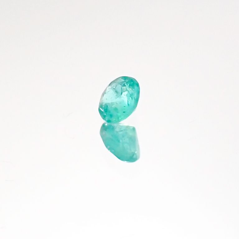 パライバトルマリン ブラジル産 ルース 0.053ct[20106433]2.3×2.3mm前後