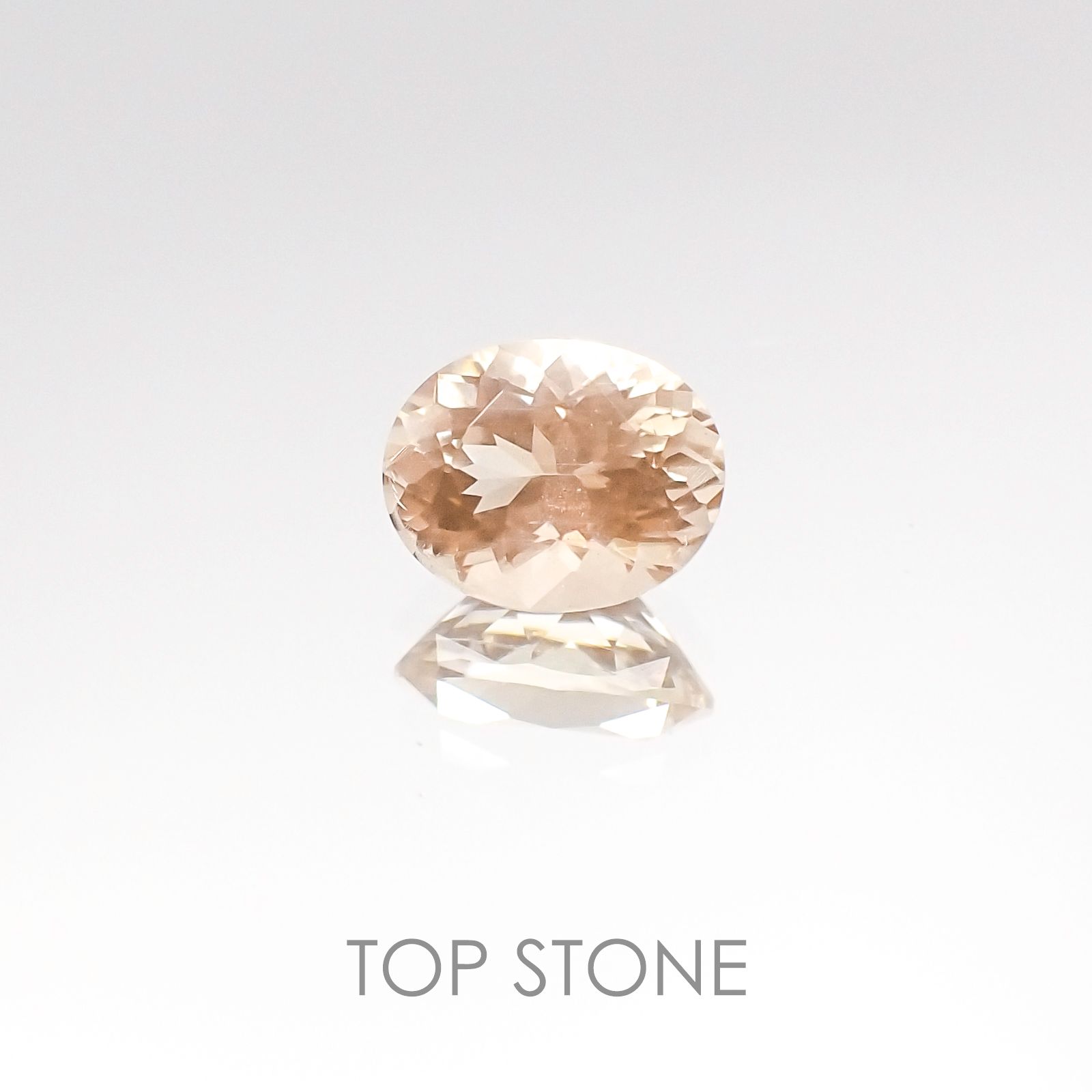 オレゴンサンストーン アメリカ産 ルース 0.48ct[20106507]5.8×4.6mm前後