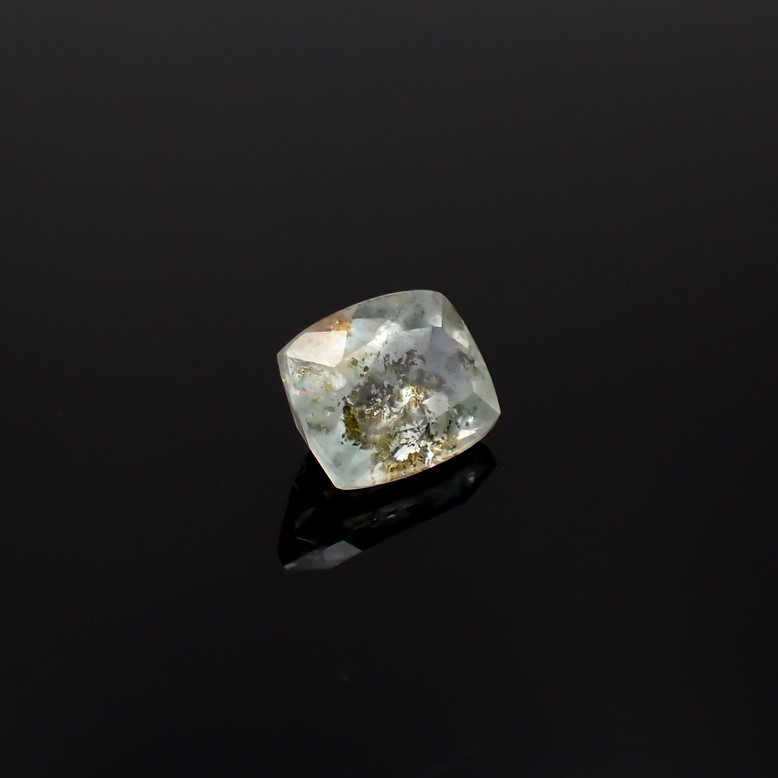オーロラアクアマリン ブラジル産 3.33ct[231224677]10.4x8.2mm前後