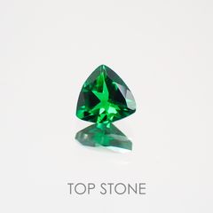 ツァボライト タンザニア産 ルース 0.24ct[21069921]3.9×3.9mm前後