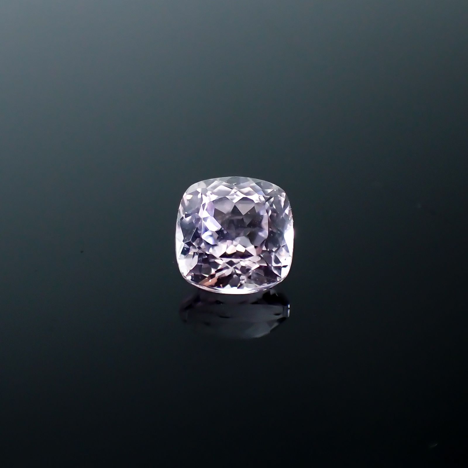 クンツァイト アフガニスタン産 2.00ct[231224787]7x7mm前後