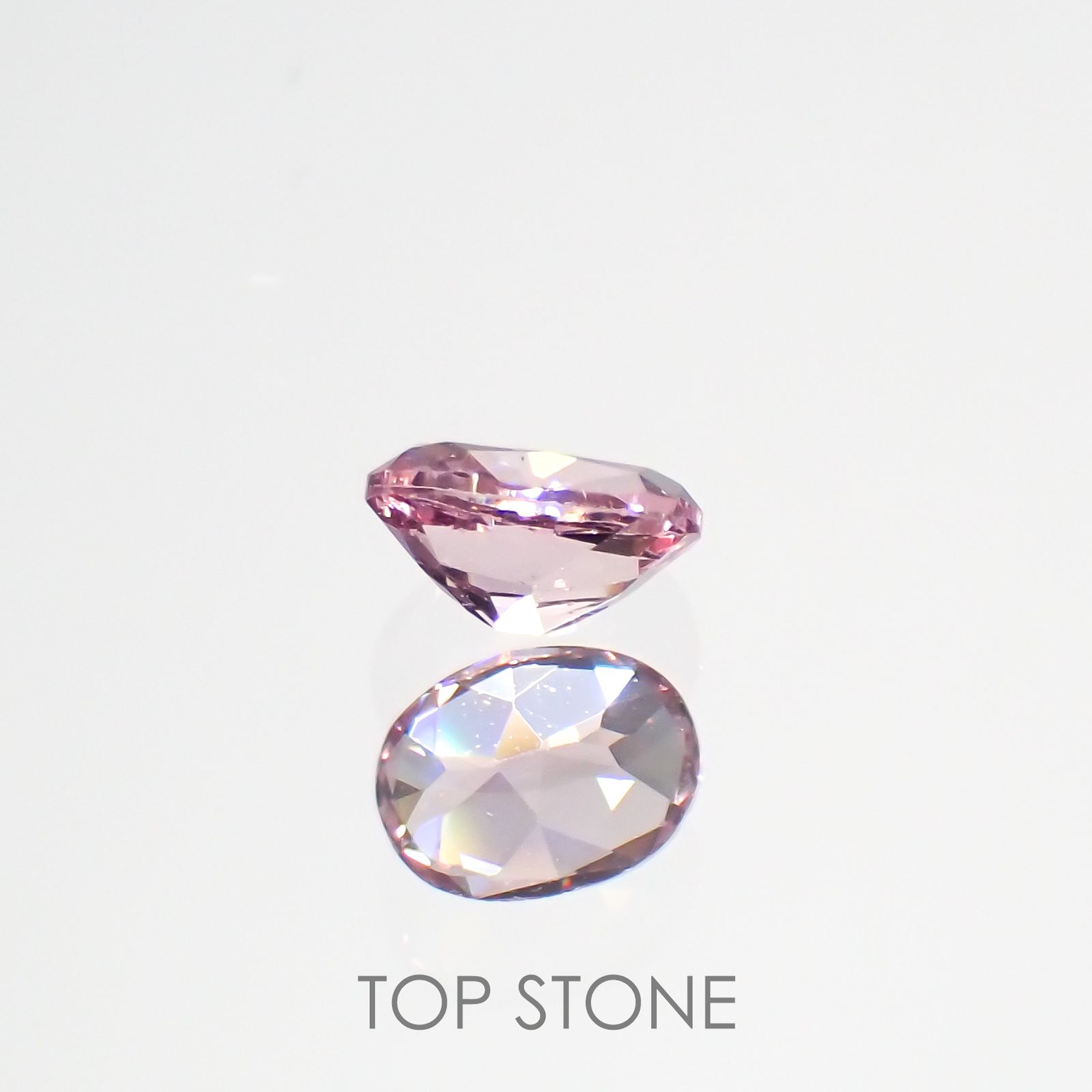 カラーシフトマラヤガーネット(宝石名ガーネット)タンザニア産 0.21ct 識別済[220515839]3.9x2.9mm前後
