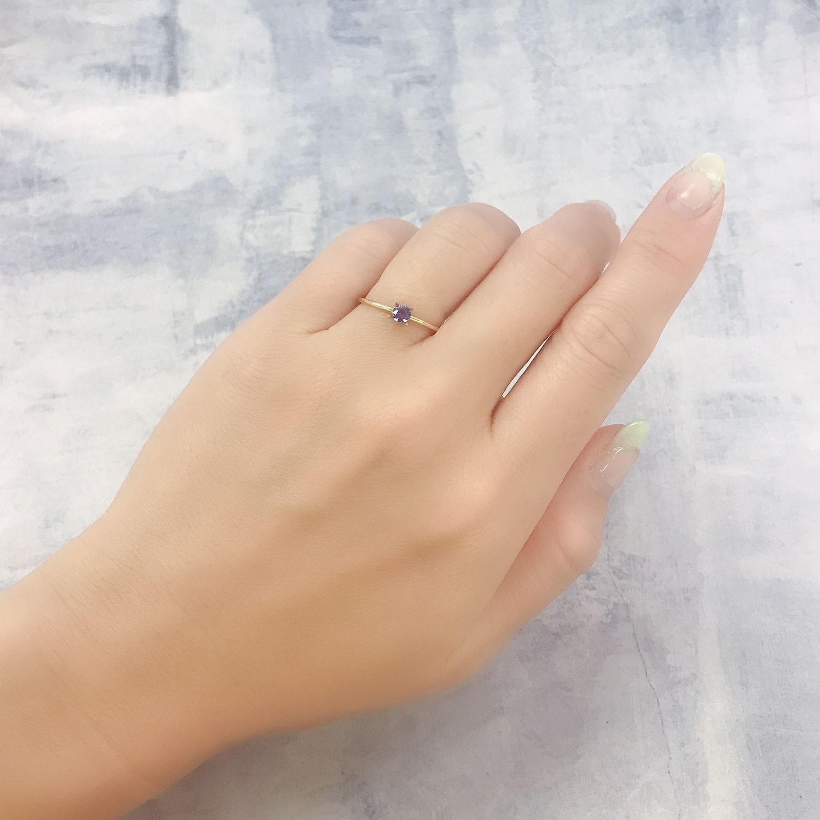 パープルサファイア(宝石名サファイア)スリランカ/マダガスカル産 0.21ct 識別済[220817465]3.5x3.5mm前後