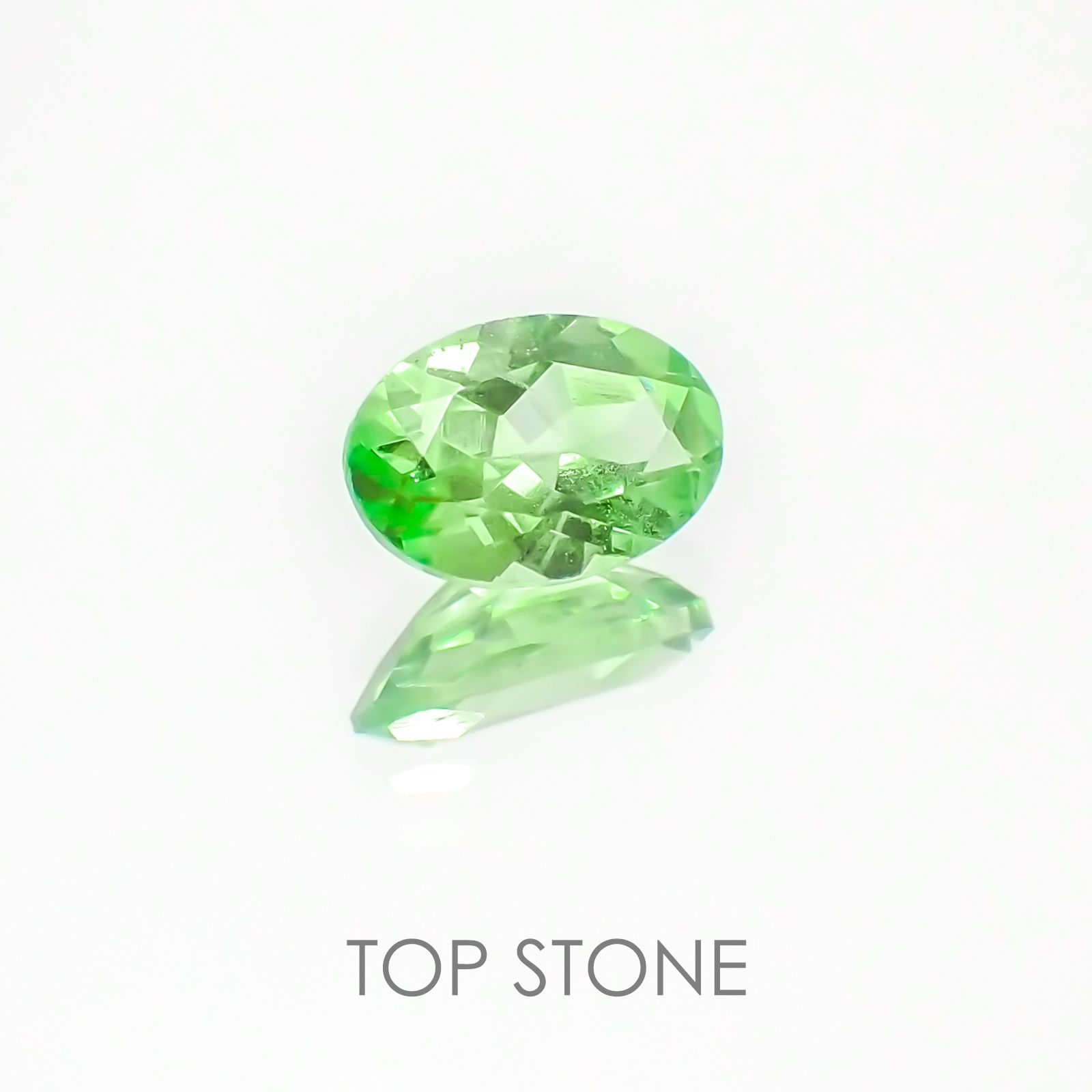 ミントガーネット タンザニア産 ルース 0.54ct[20127916]6.2×4.1mm前後