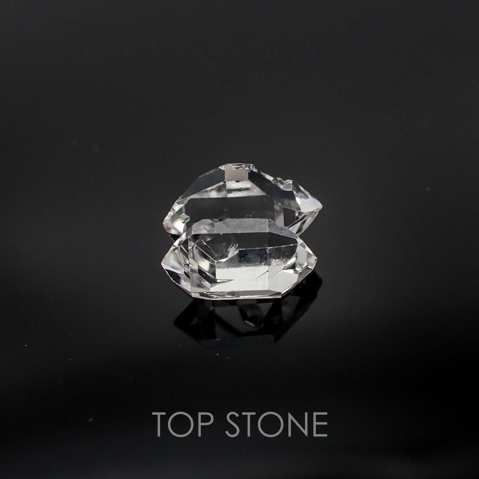 ハーキマーダイヤモンド アメリカ産 原石・結晶 3.32ct[20127558]10.3×8.3mm前後
