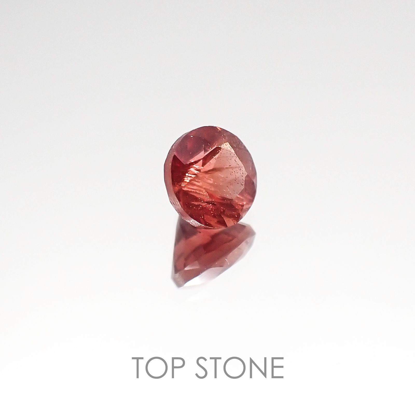 オレゴンサンストーン アメリカ産 ルース 0.58ct[20117086]5.1×5.1mm前後