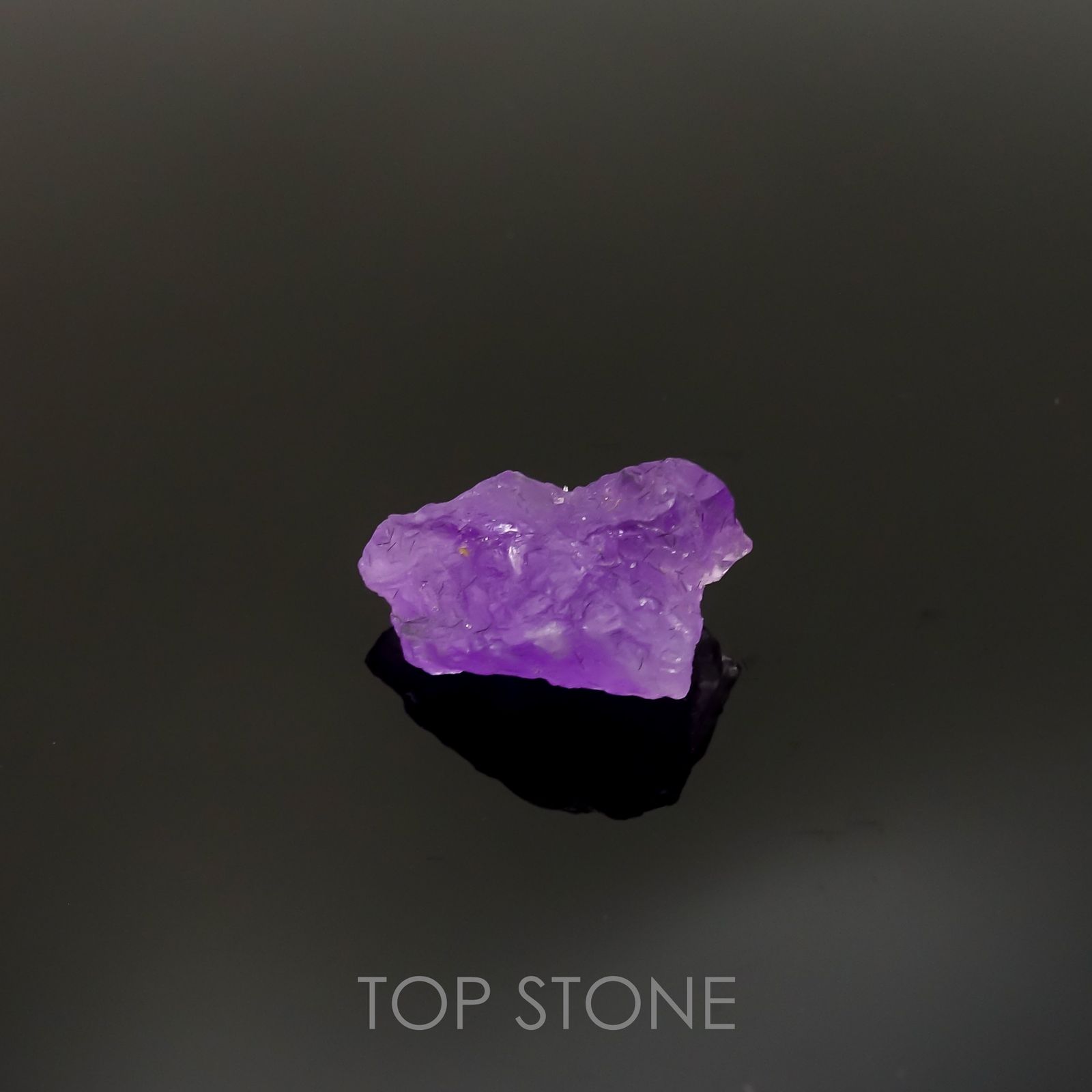 ハックマナイト原石 アフガニスタン産 3.83ct[220115530]12.9x8.7mm前後
