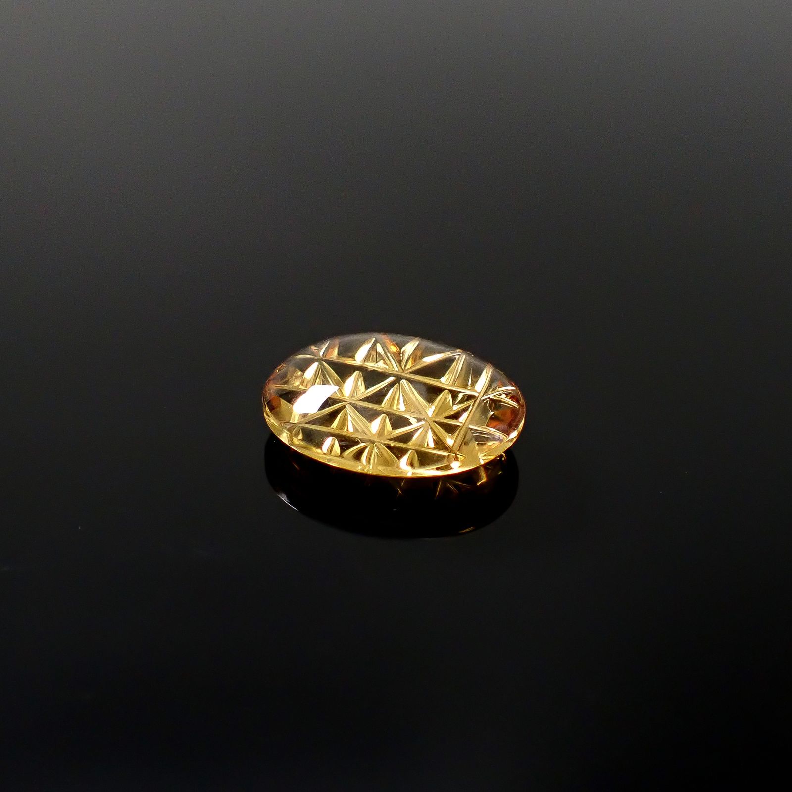 ◇甲州貴石切子Plus Three◇シトリン ブラジル産 5.69ct / 14x12mm前後 [251231456]