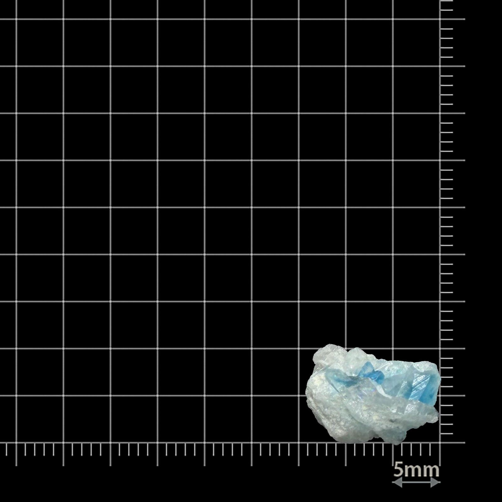 ユークレース 原石 ブラジル産 6.70ct / 13.5x9.4mm前後 [260231727]