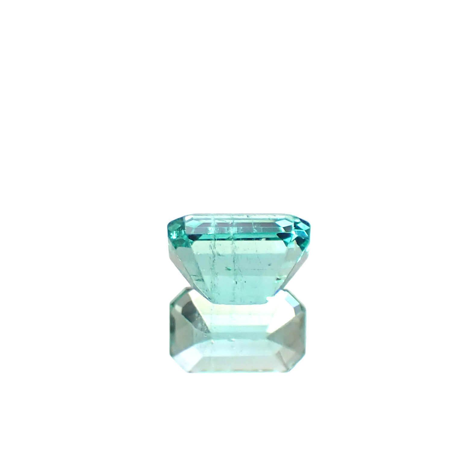 エメラルド ザンビア産 0.31ct [250430231]4.7x2.8mm前後