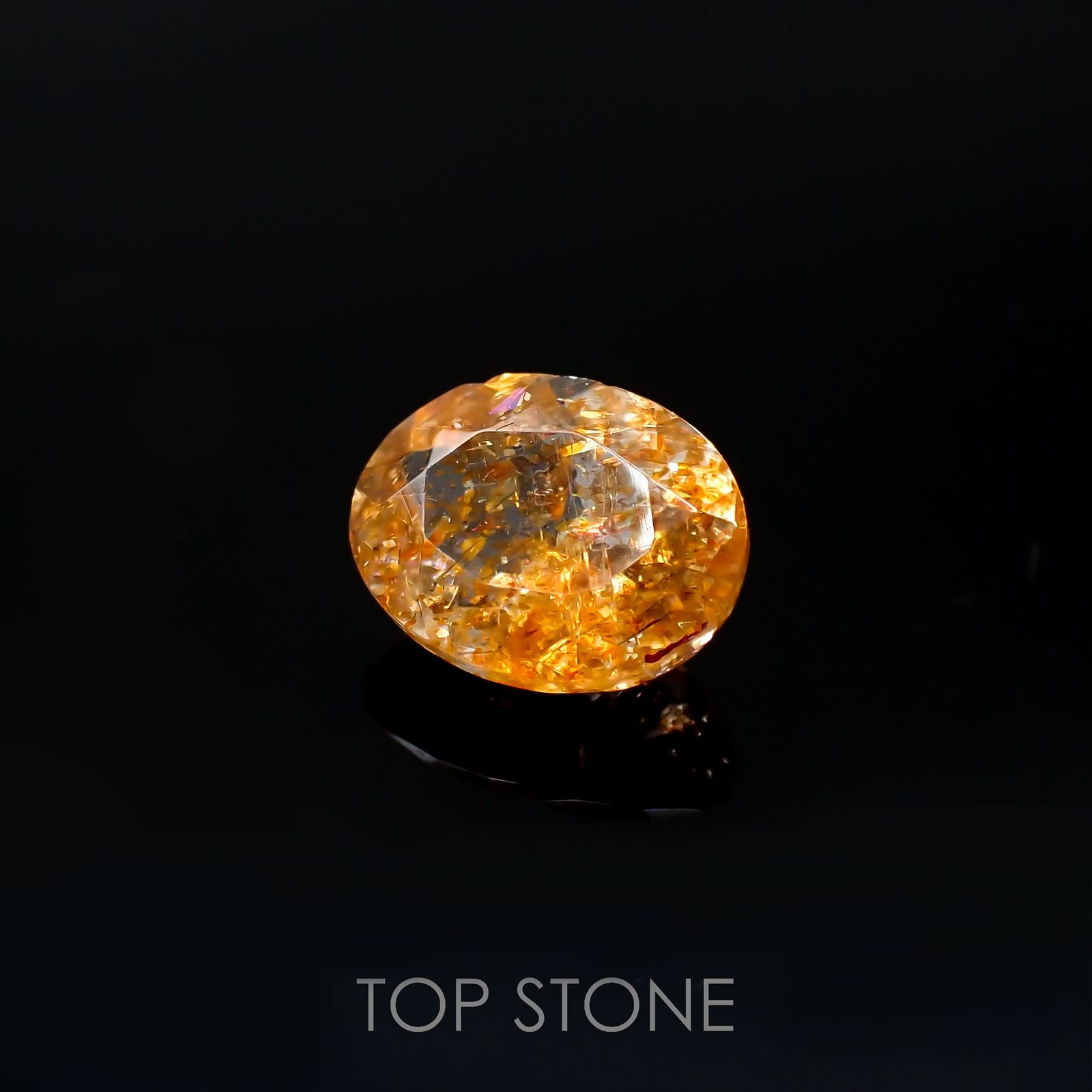 イリュージョンサンストーン インド産 1.77ct[220917577]8.9x7.1mm前後