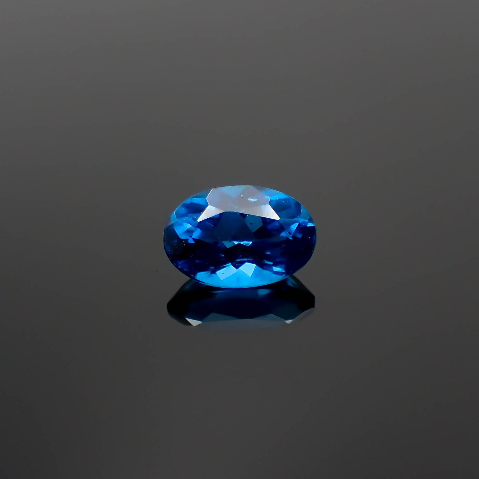 ディープブルーアパタイト  マダガスカル産 0.51ct[230421666]6x4mm前後