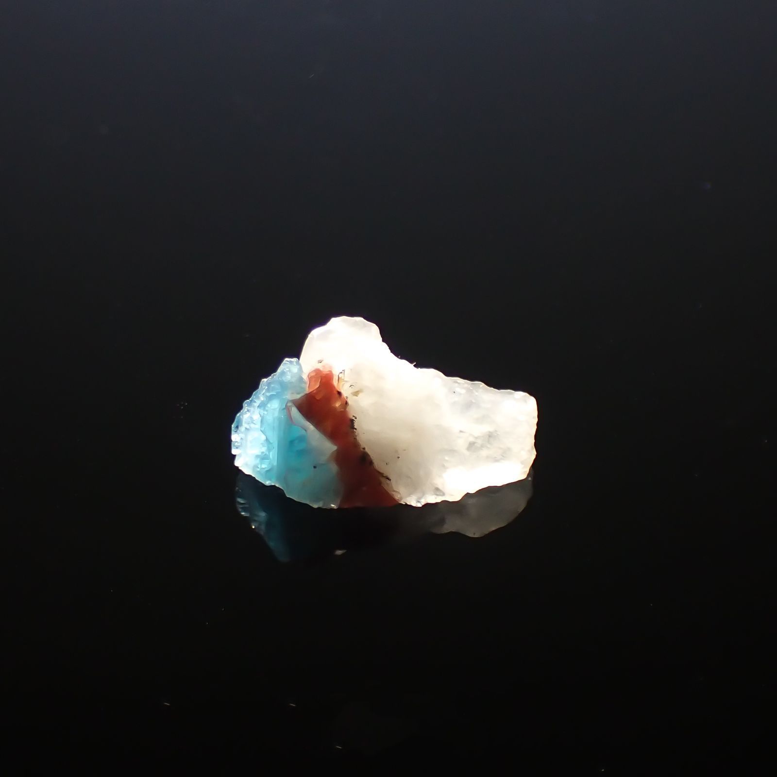 パライバトルマリンインクォーツ ブラジル・バターリャ鉱山産 原石・結晶  3.84ct[210611361]16.1×9.6mm前後