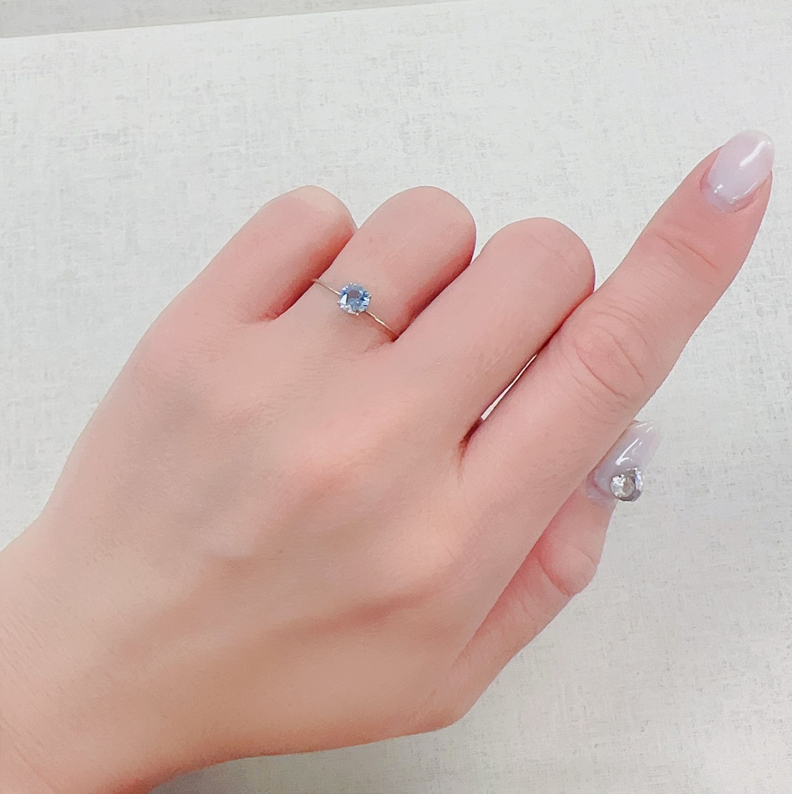 アクアマリン(宝石名アクアマリン)モザンビーク産 0.30ct 識別済[230421760]4.6x4.6mm前後