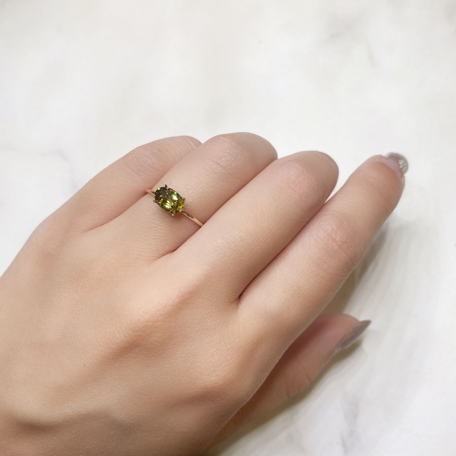 パーティカラートルマリン(宝石名パーティカラード・トルマリン) ブラジル/アフリカ産 0.85ct 識別済[211013573]7.5×5.1mm前後